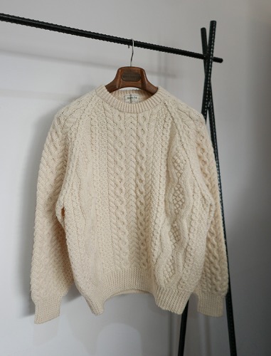 OATMEL wool cable round knit