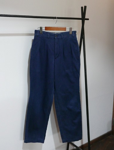 LEVI&#039;S 2-tuck chino pants