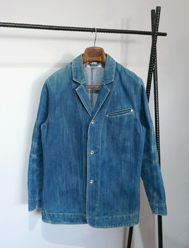 LEVI&#039;S engineered jean jacket