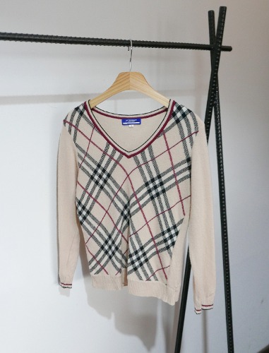 BURBERRY&#039;S BLUE LABEL wool knit