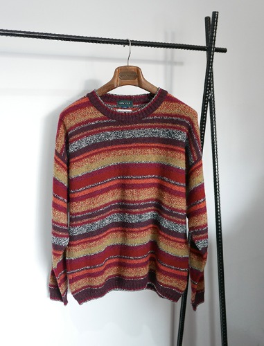 LINCOLN SCOTISH WOOL LOOSE FIT ROUND KNIT