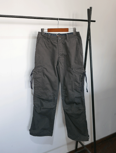 SUNNY CLOUDS low-rise cargo pants
