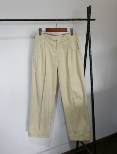 SALVATORE FERRGAMO tailored pants MADE IN ITALY