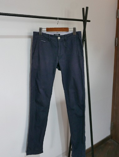 BURBERRY black label cotton slim fit pants