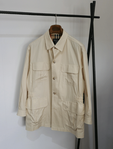 BURBERRY&#039;S safari cotton jacket