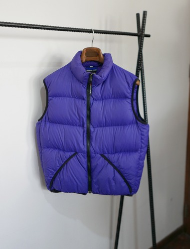 FEATHERED FRIENDS goose down pertex fabric vest